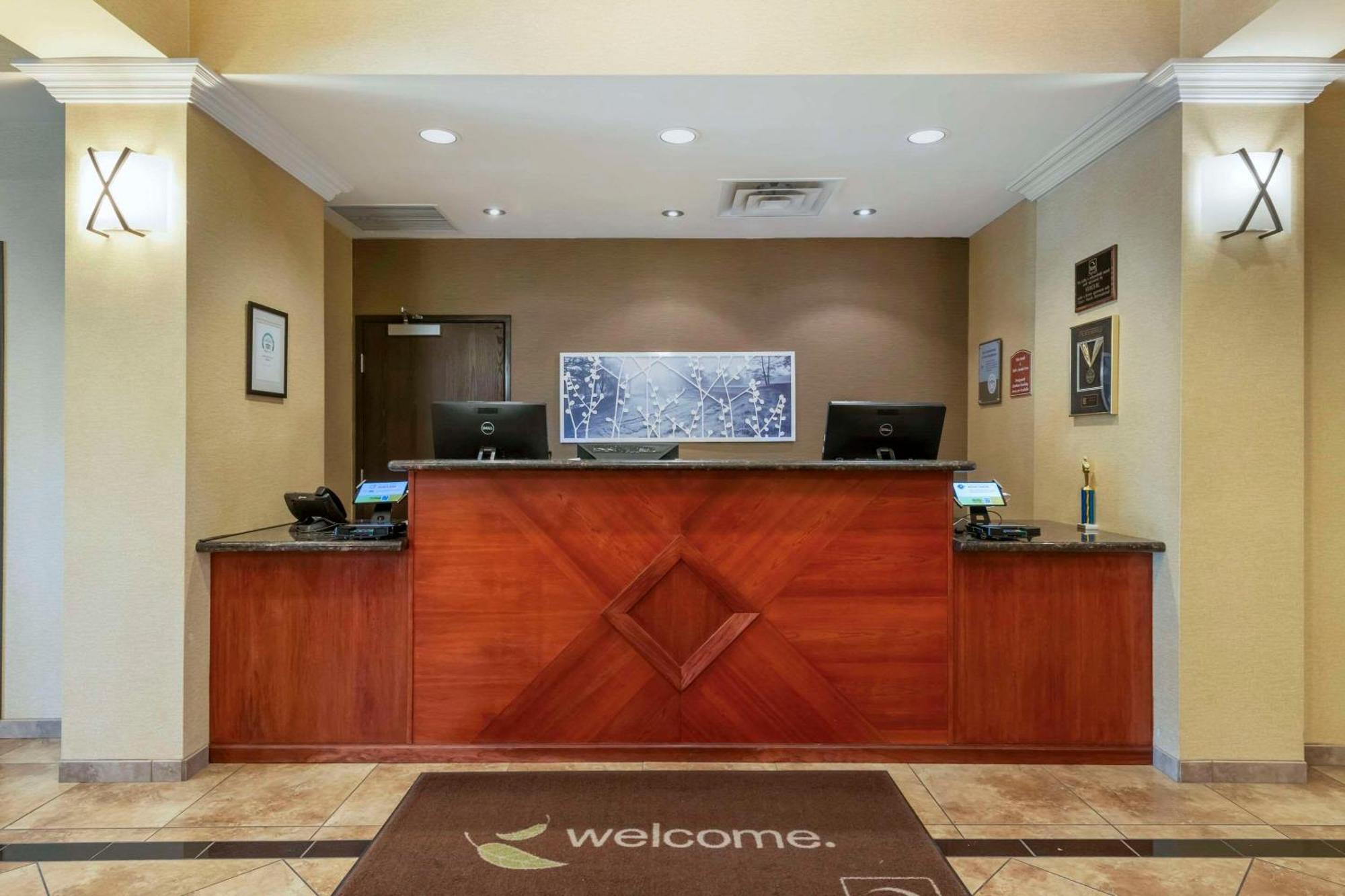 Sleep Inn & Suites Rapid City Extérieur photo
